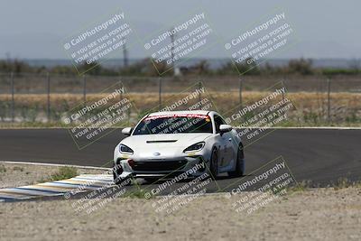 media/May-10-2025-Light Speed Track Events (Sat) [[c99cd30d1b]]/Yellow Group/Turn 9/